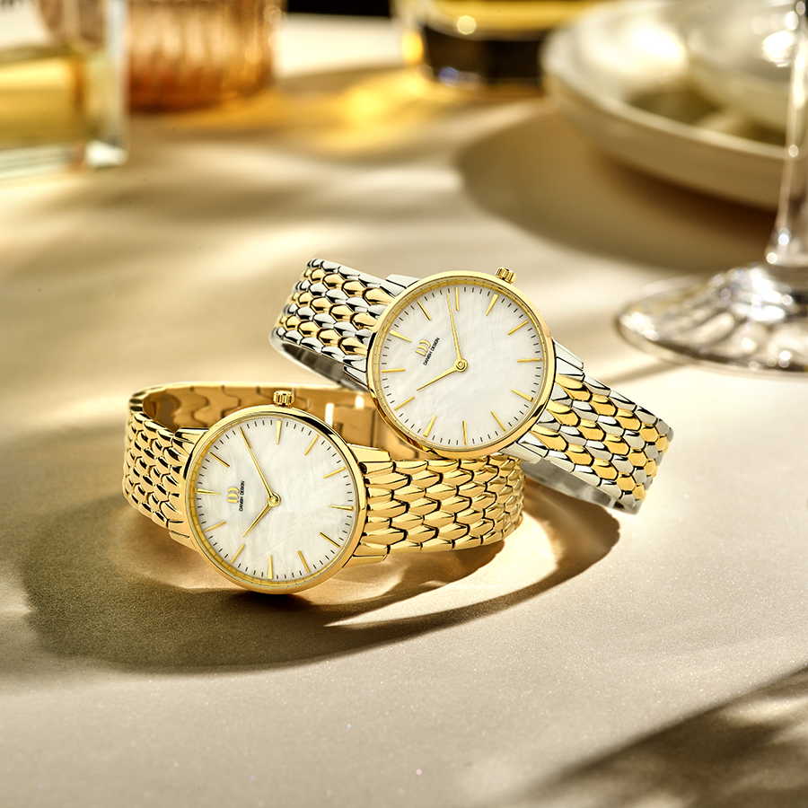 Akilia Two-tone Perlemor DressLink Medium