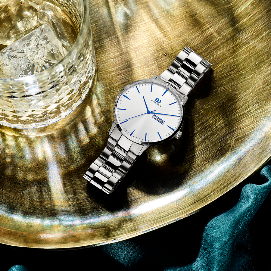 Akilia Day/Date Silver Cobalt Link