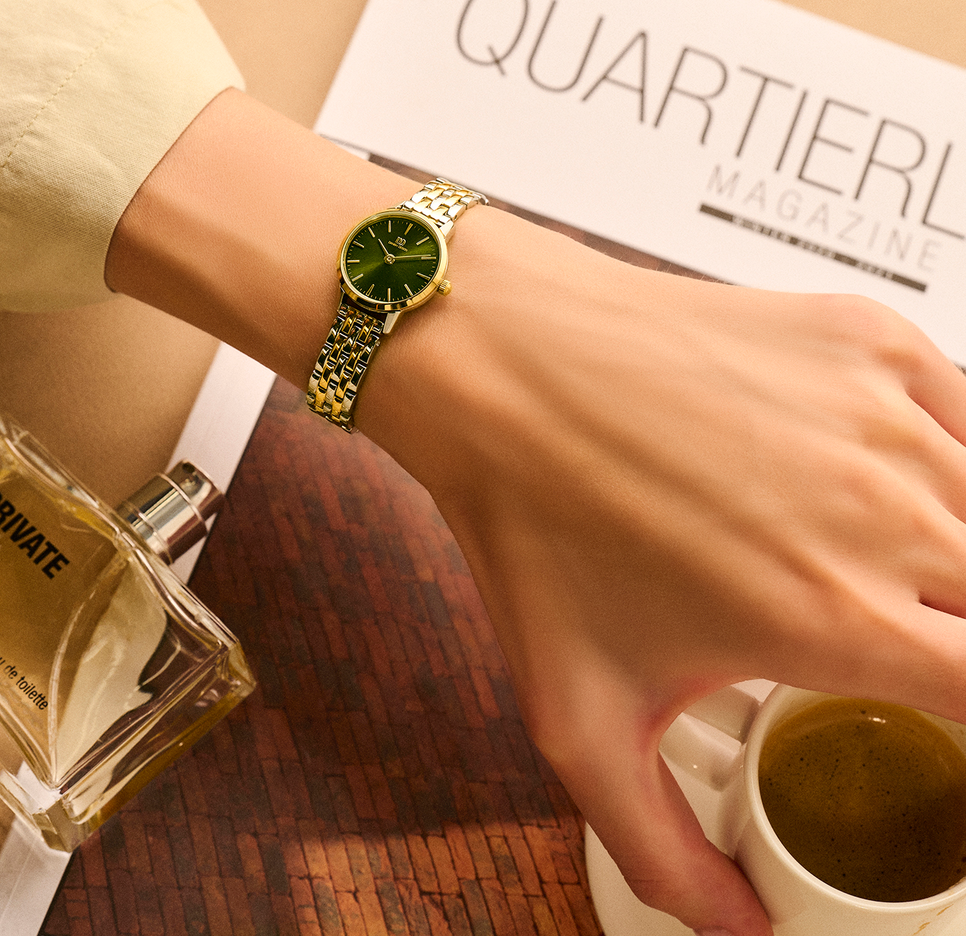 Akilia Mini Link Two-Tone Gold Green