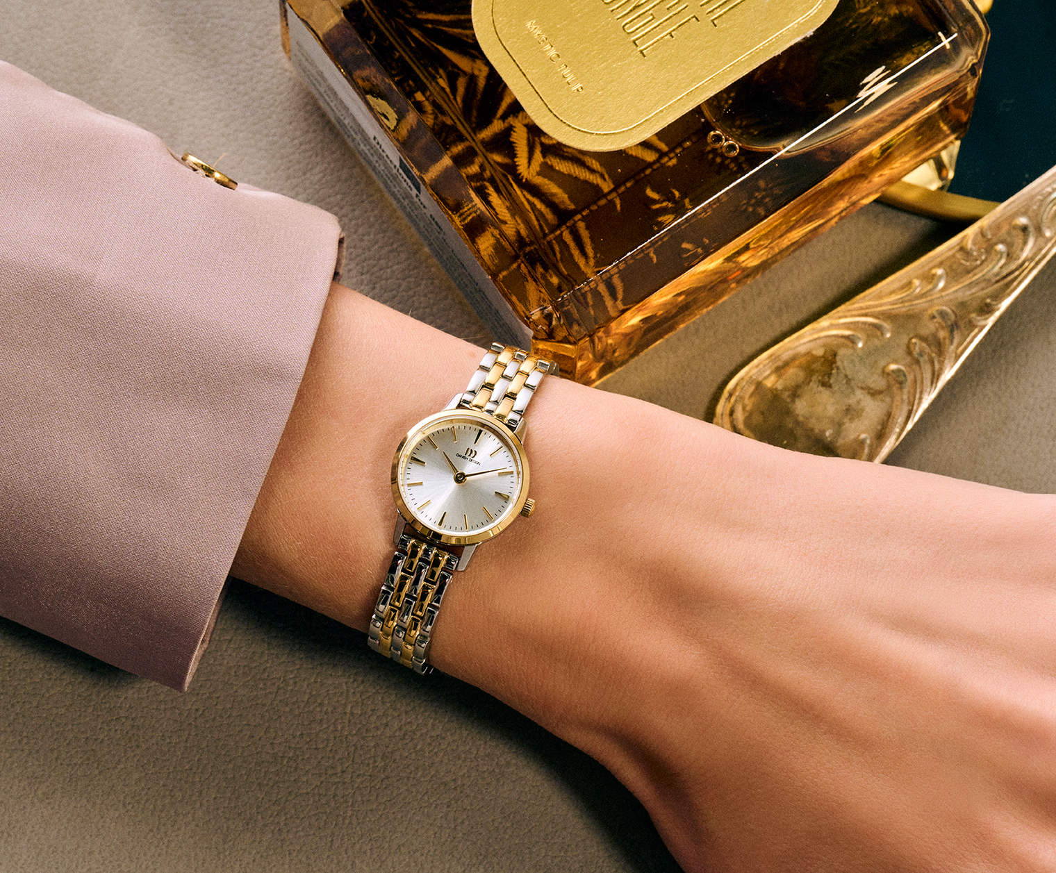 Akilia Mini Link Two-Tone Gold