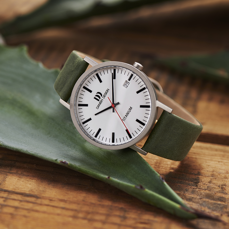 Rhine White Green Date Large