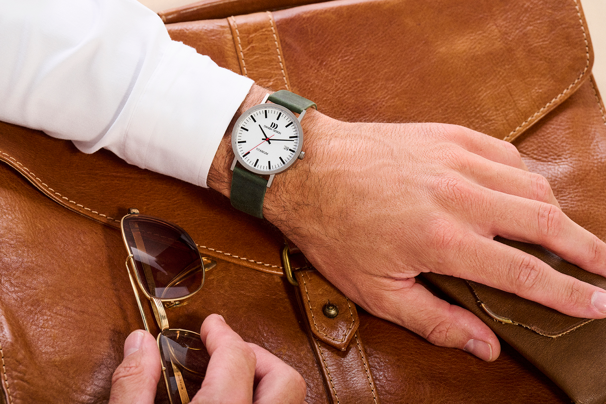 Rhine White Green Date Large men s watch classic design